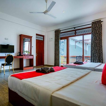 Polhena Grand Resort & Banquet Ματάρα Εξωτερικό φωτογραφία